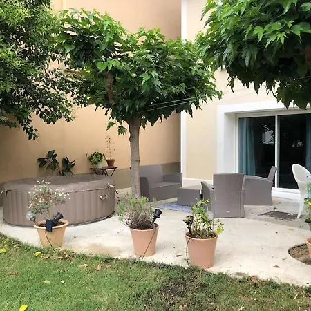 Ferienhaus Agreable Maison De Ville , Proche De La Mer. *